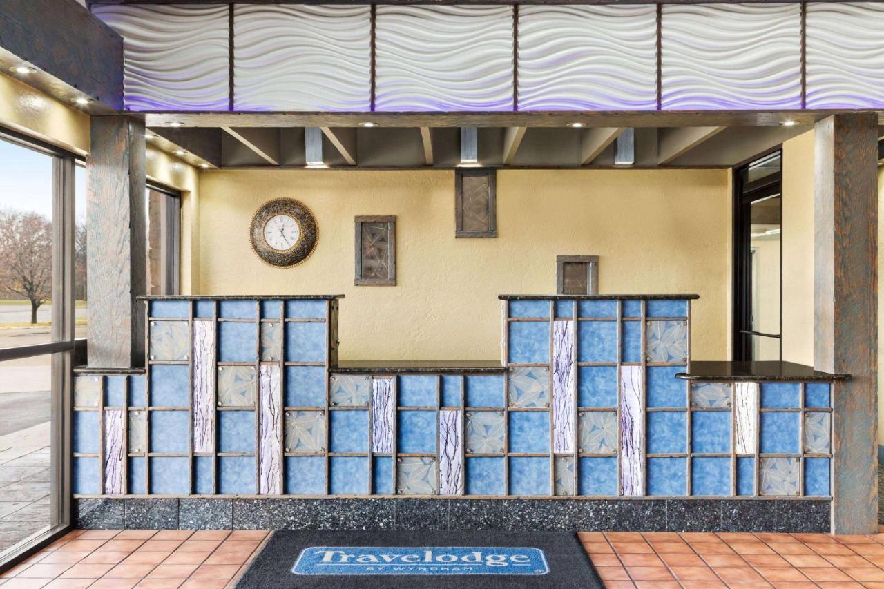 Travelodge By Wyndham Coffeyville Экстерьер фото
